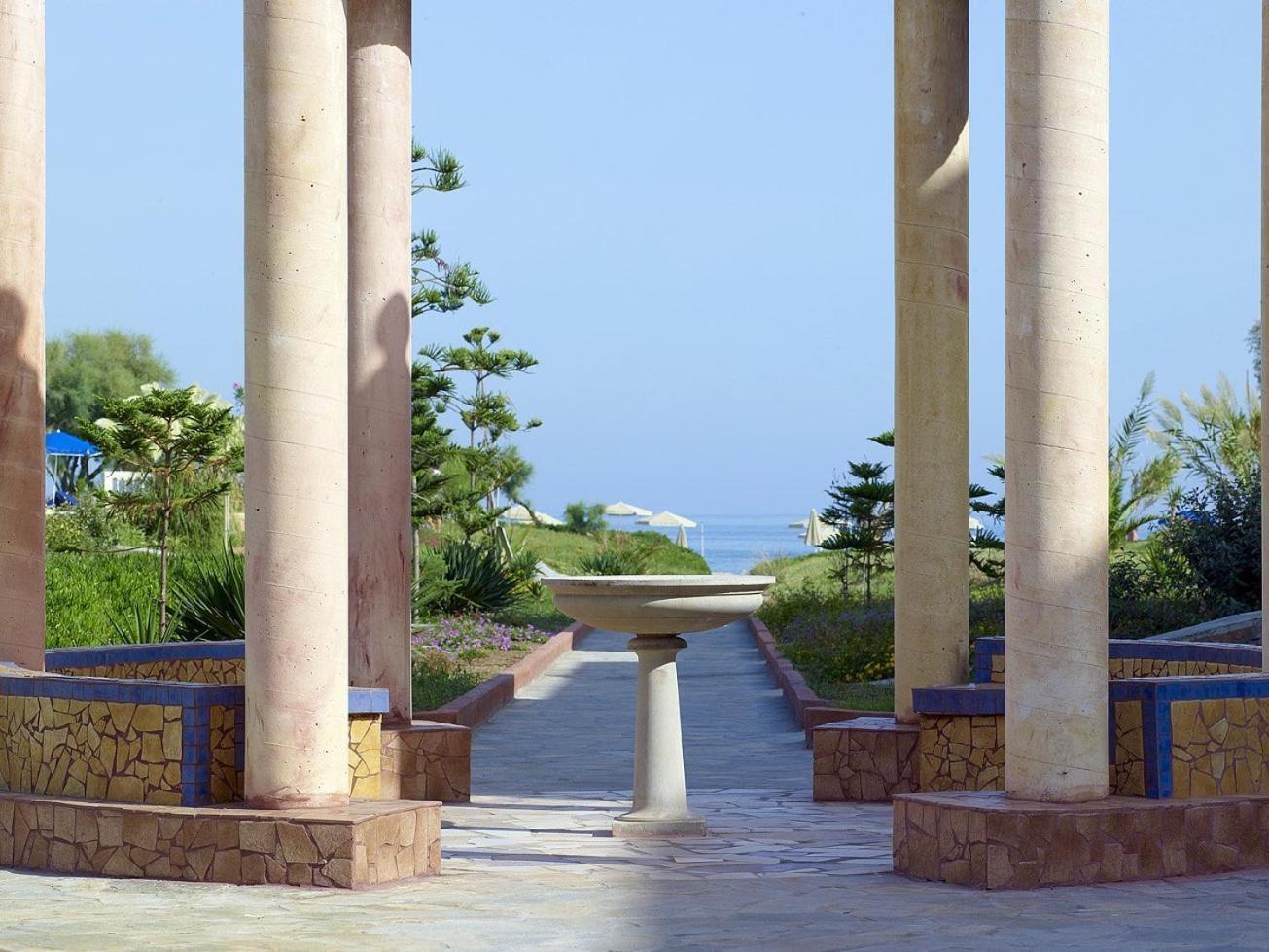 Orpheas Resort Hotel (Adults Only) Paralia Kourna Bagian luar foto