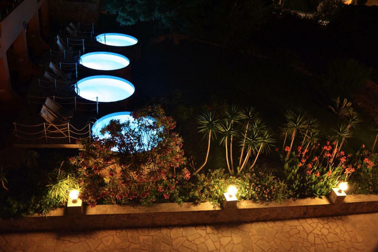 Orpheas Resort Hotel (Adults Only) Paralia Kourna Bagian luar foto