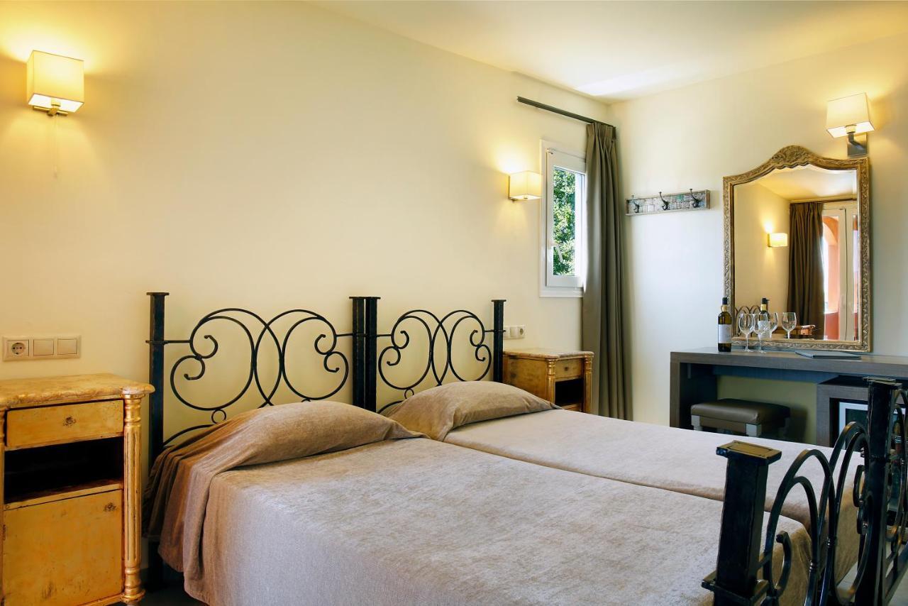 Orpheas Resort Hotel (Adults Only) Paralia Kourna Bagian luar foto